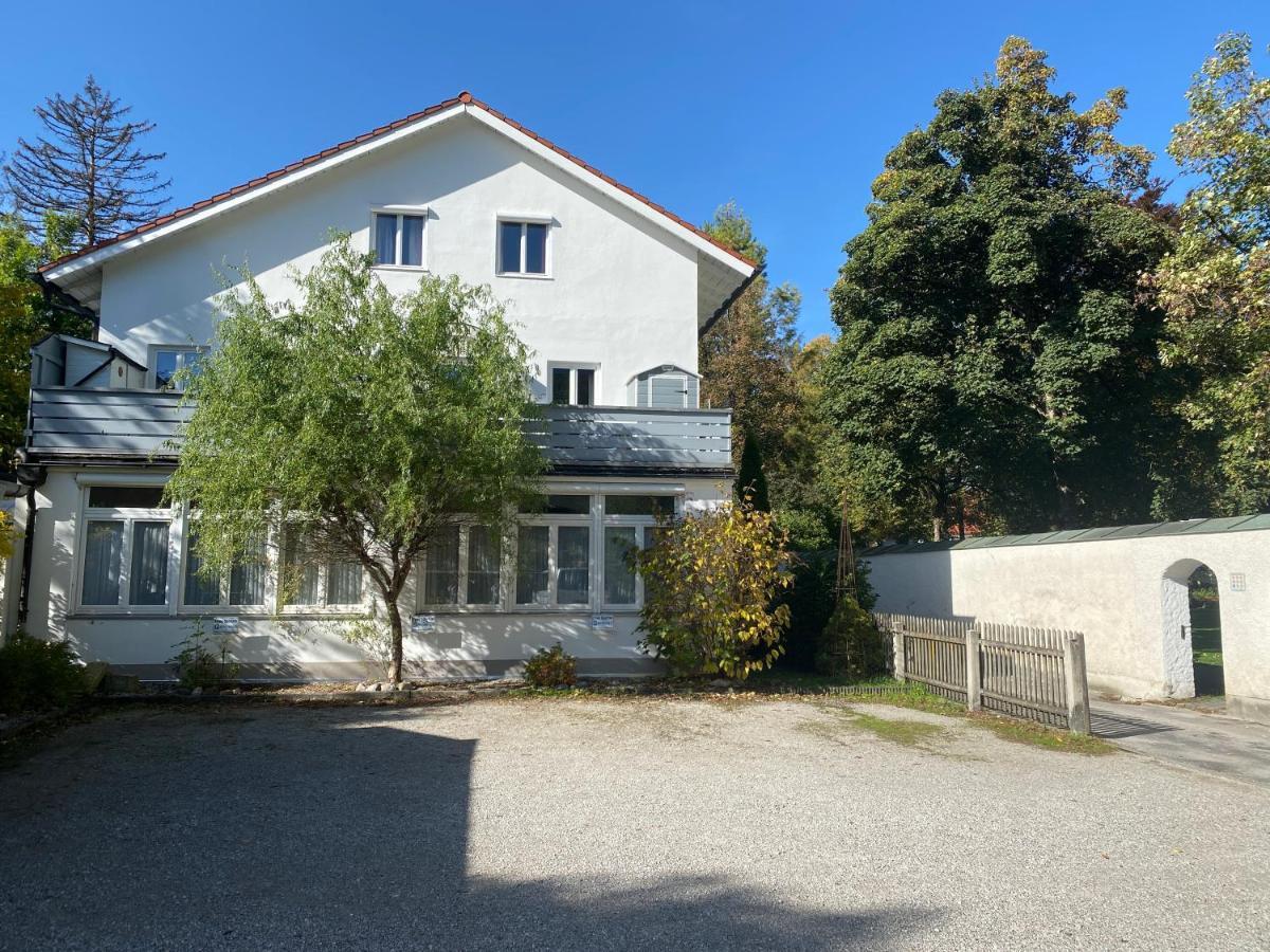 Ferienwohnung Am Franziskanergarten Бад-Тольц Экстерьер фото