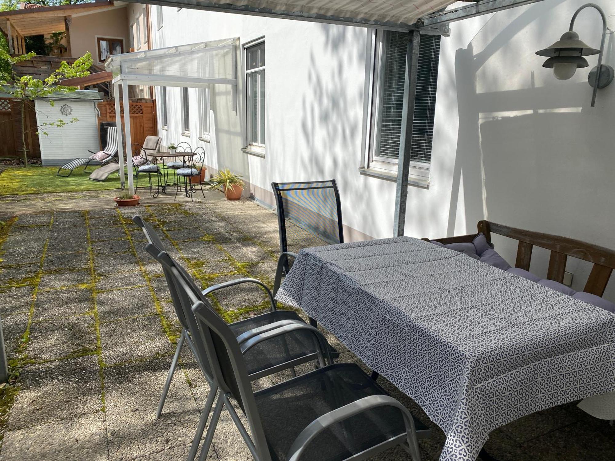 Ferienwohnung Am Franziskanergarten Бад-Тольц Номер фото
