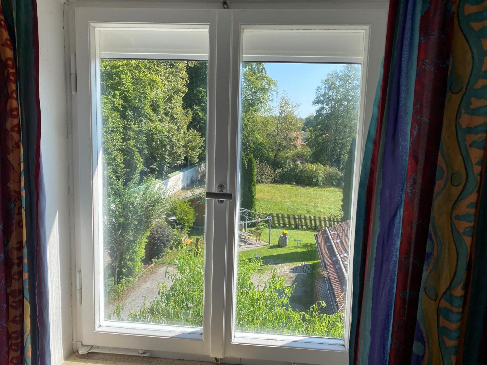 Ferienwohnung Am Franziskanergarten Бад-Тольц Номер фото